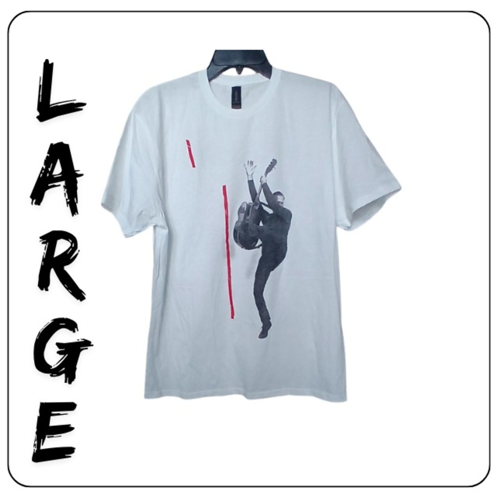 Gildan Shirt Mens Large White Guitarist Tour Dates Graphic Short Sleeve Tee